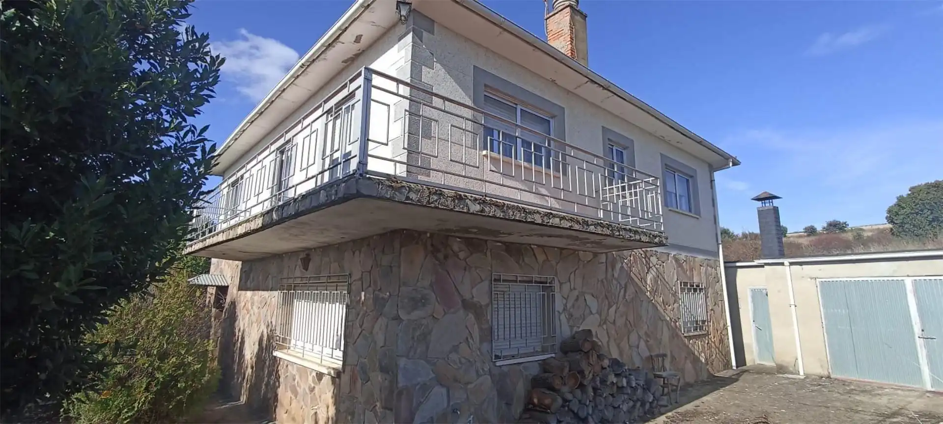 Casa o chalet en venta en ZA-P-2434, 8, Riofrío de Aliste Vista exterior de Casa o chalet en venta en Riofrío de Aliste con Calefacción, Jardín privado y Terraza