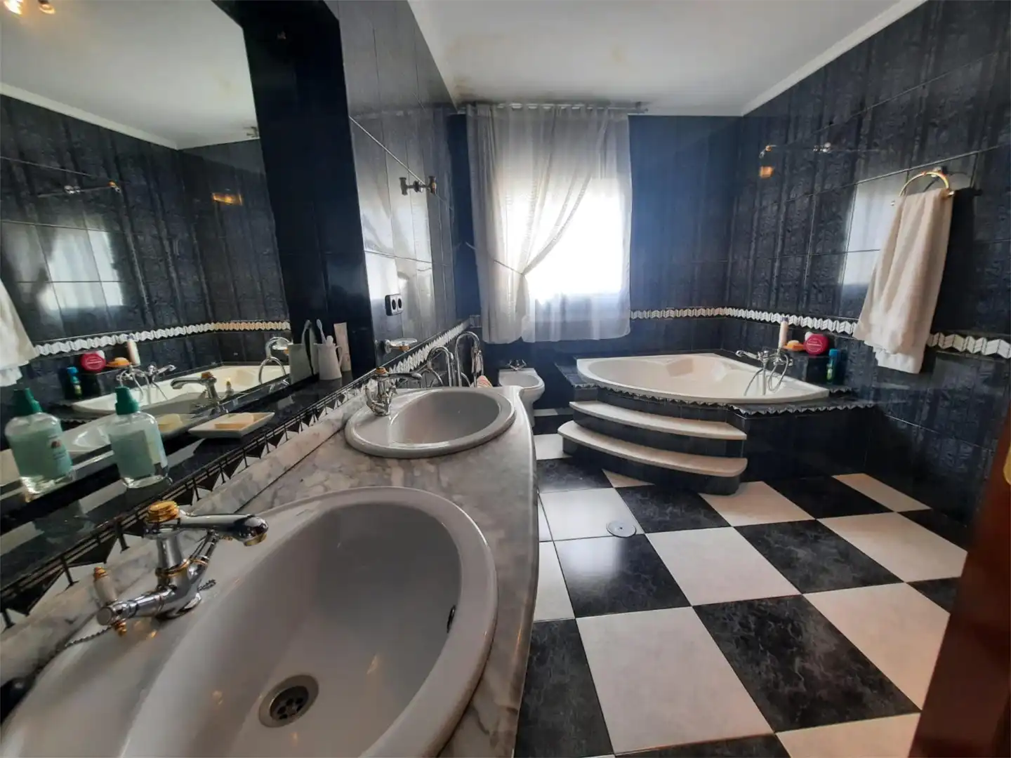 Casa o xalet en venda a Calle Martín López de Cordoba, 15, Villafranca de Córdoba Bany de Casa o xalet en venda en Villafranca de Córdoba amb Aire condicionat, Terrassa i Balcó