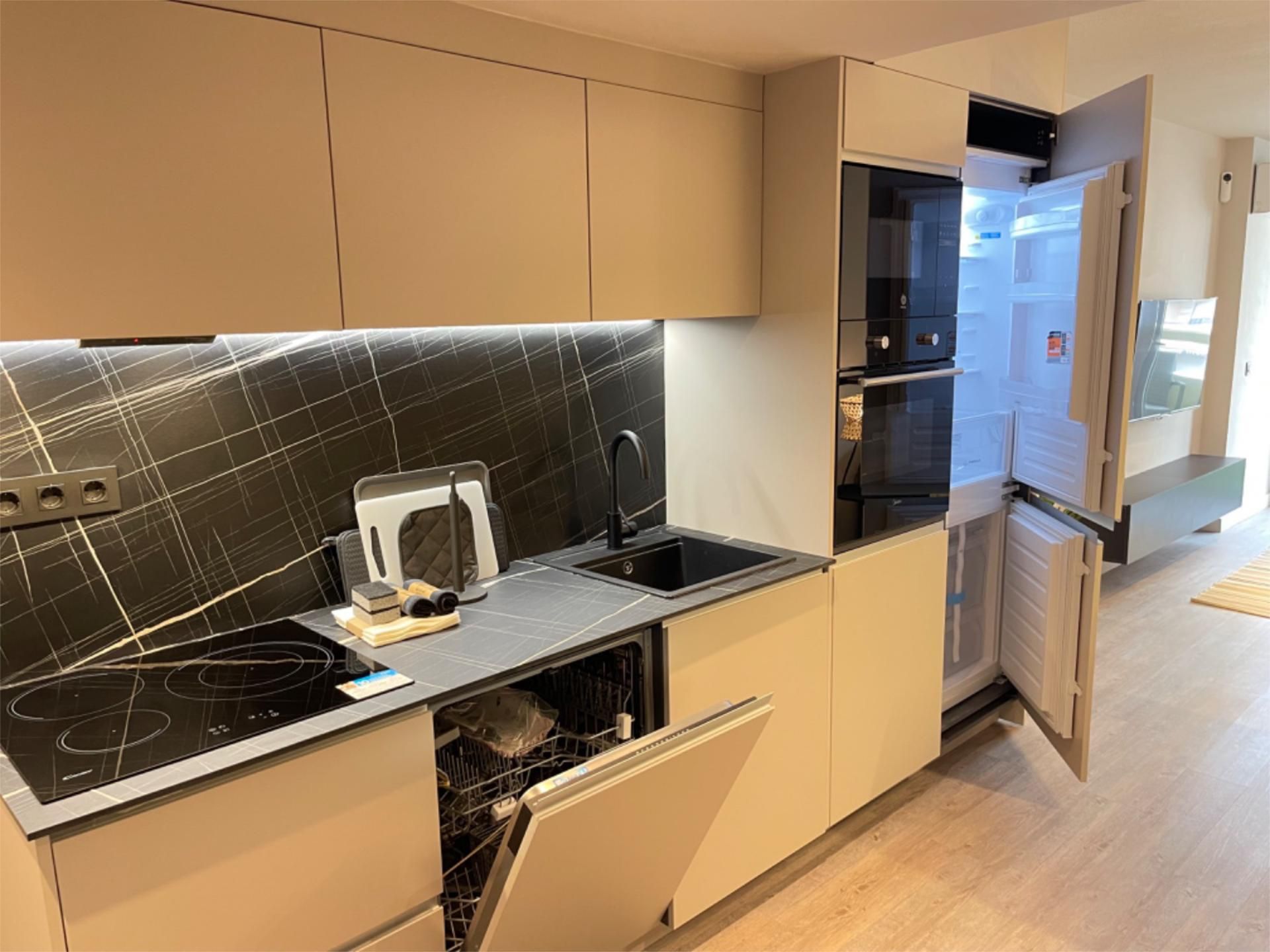 Kitchen of Flat to rent in Marbella  with Air Conditioner, Terrace and Swimming Pool