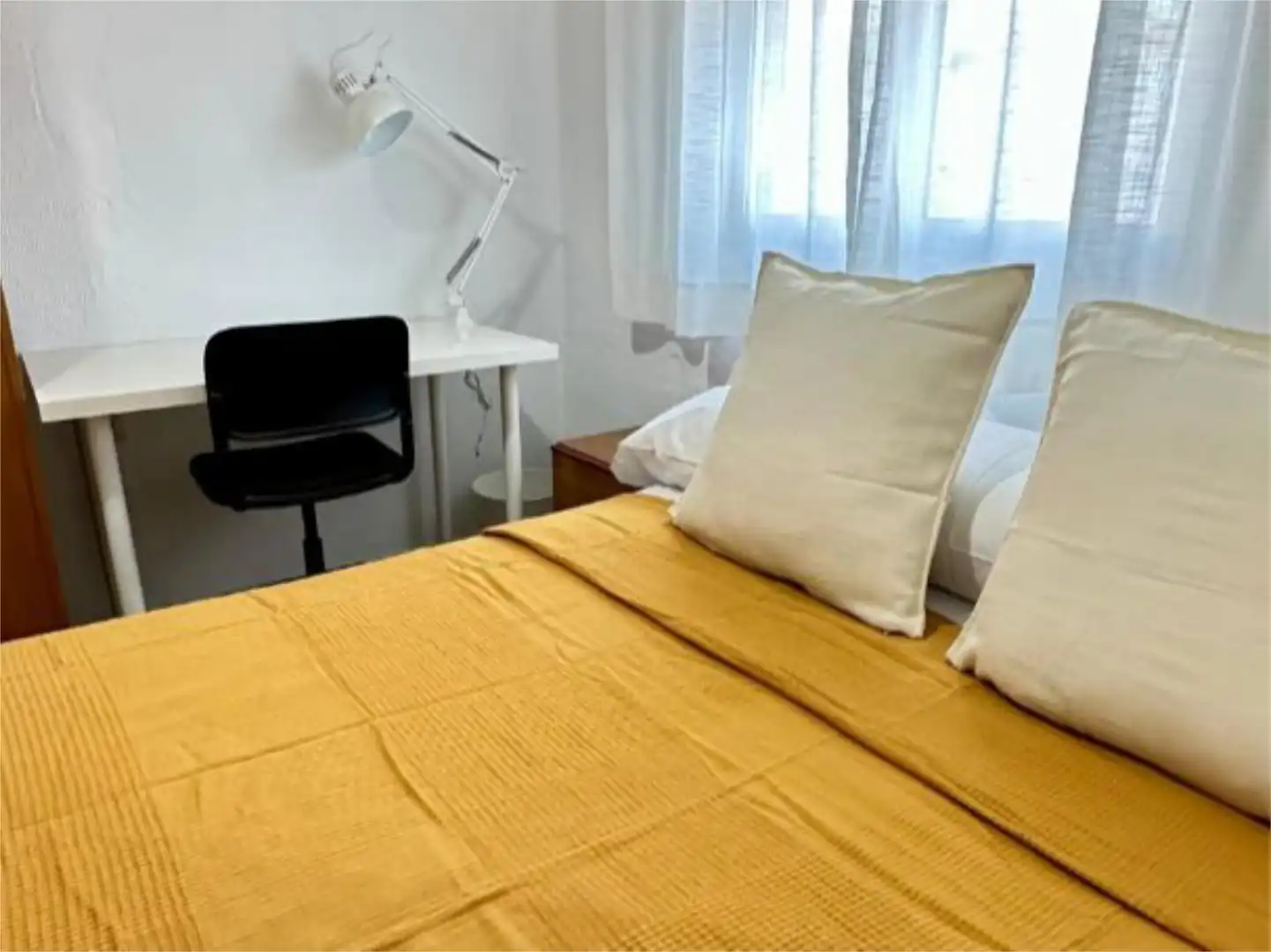 Flat for rent in Plaza la Vid, 1, El Retiro - La Vid Bedroom of Flat for rent in Jerez de la Frontera with Air Conditioner, Furnished and Balcony