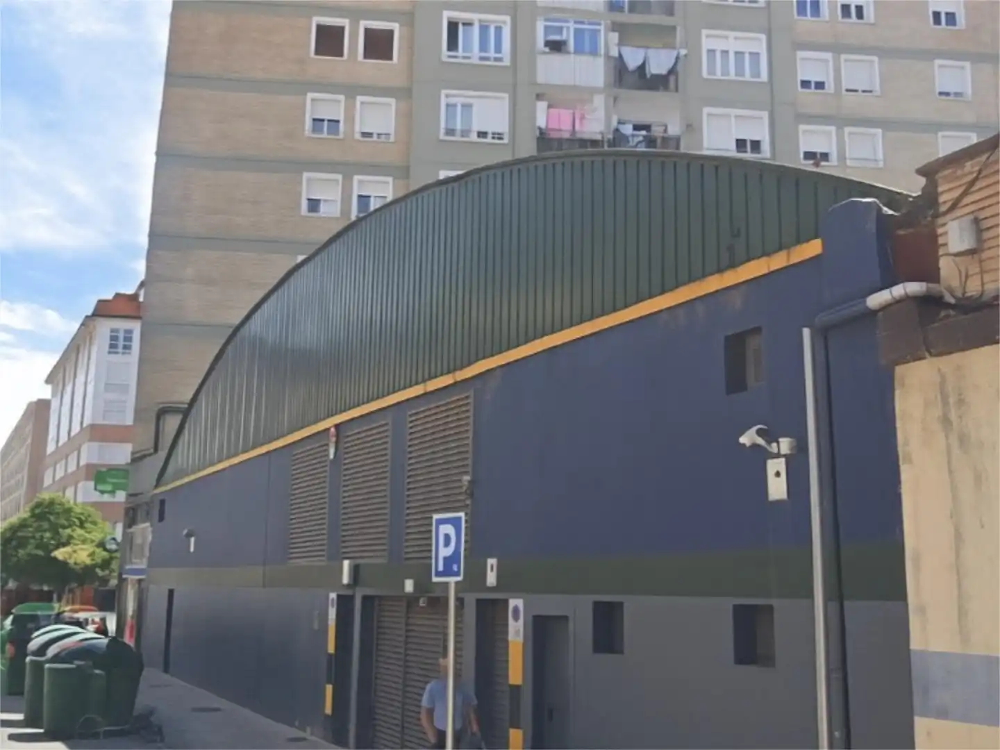 Garage zum Verkauf in Calle Doctor Juaristi, 8, San Jorge Außenansicht von Garage zum Verkauf in Pamplona / Iruña