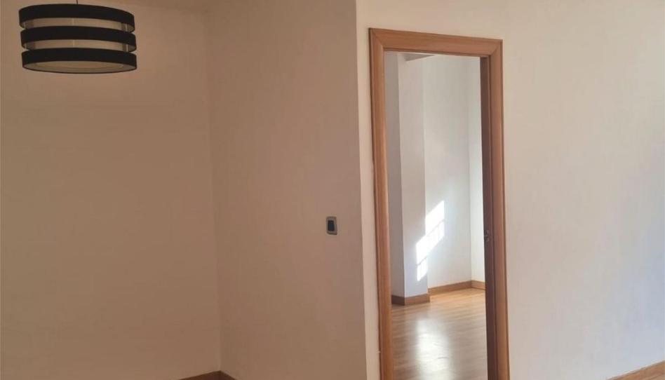 Piso en venta en Carrer de la Independència, 190, Bufalà, Badalona - imagen 1 Foto 1 de Piso en venta en Carrer de la Independència, 190, Bufalà, Badalona