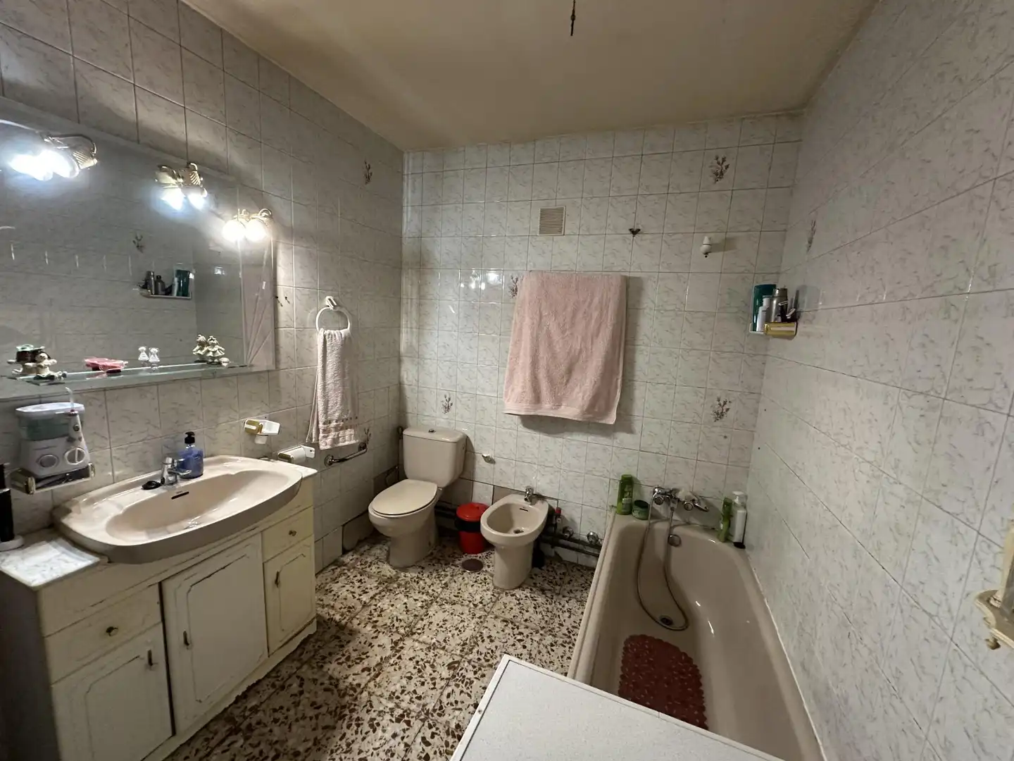 Houses for sale in Calle Maragatería, 10, Valdebebas - Valdefuentes Bathroom of Houses for sale in Madrid Capital with Terrace