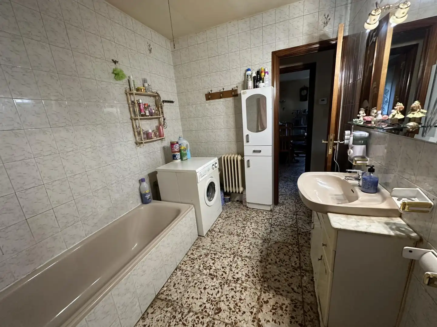 Houses for sale in Calle Maragatería, 10, Valdebebas - Valdefuentes Bathroom of Houses for sale in Madrid Capital with Terrace
