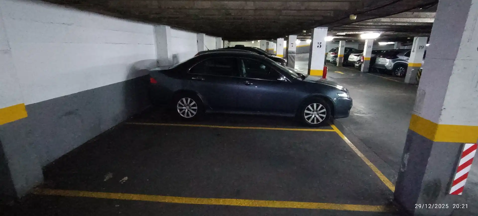 Parking of Garage for rent in Madrid