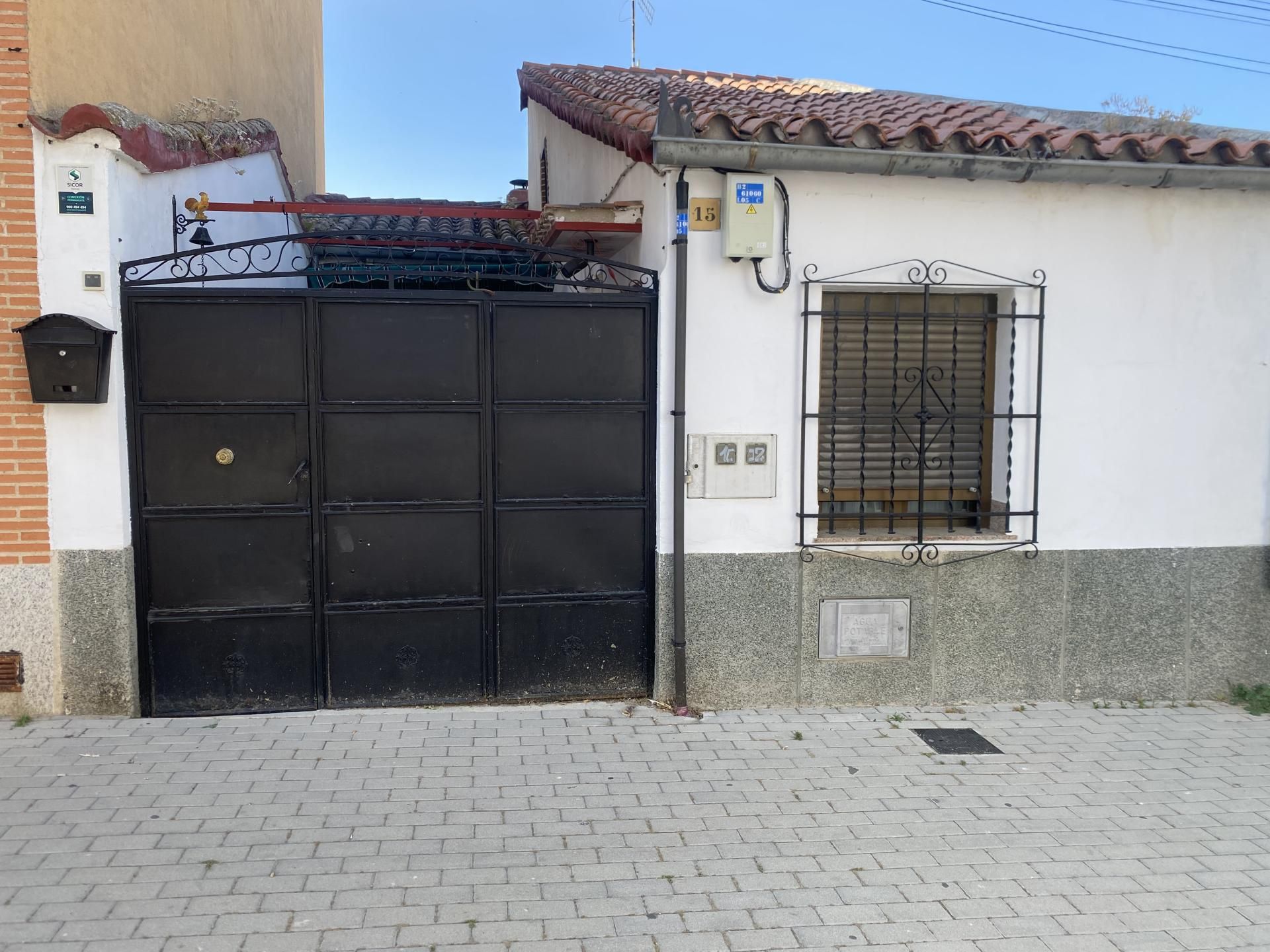 Exterior view of Flat for sale in Sevilla la Nueva
