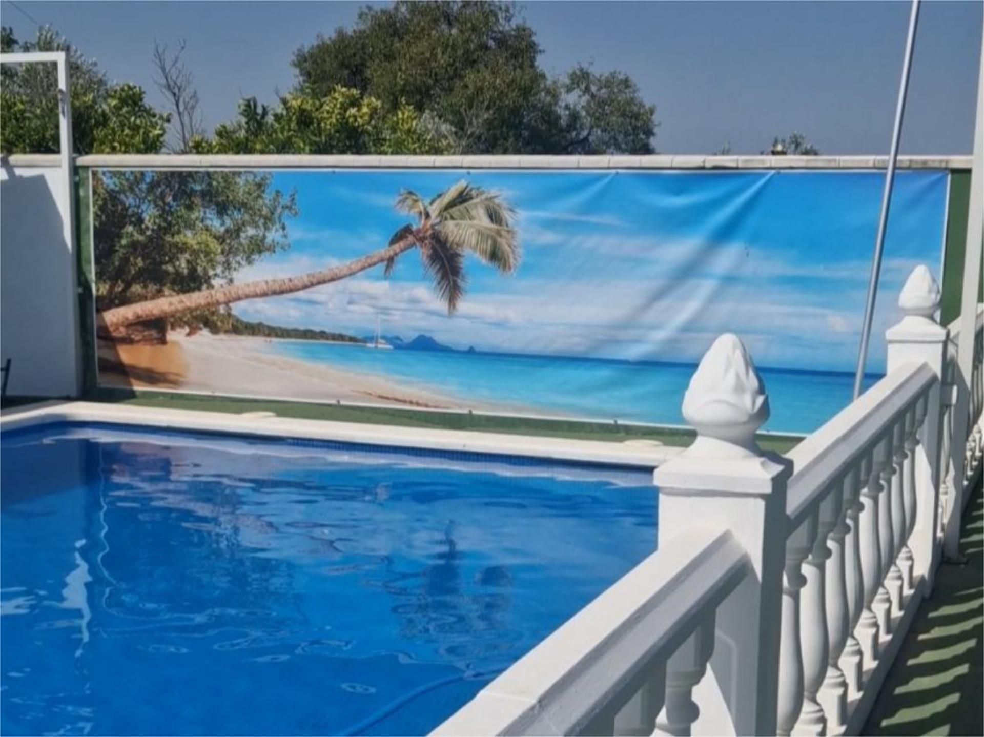 Piscina de Casa o xalet en venda en Montemayor amb Aire condicionat, Calefacció i Jardí privat