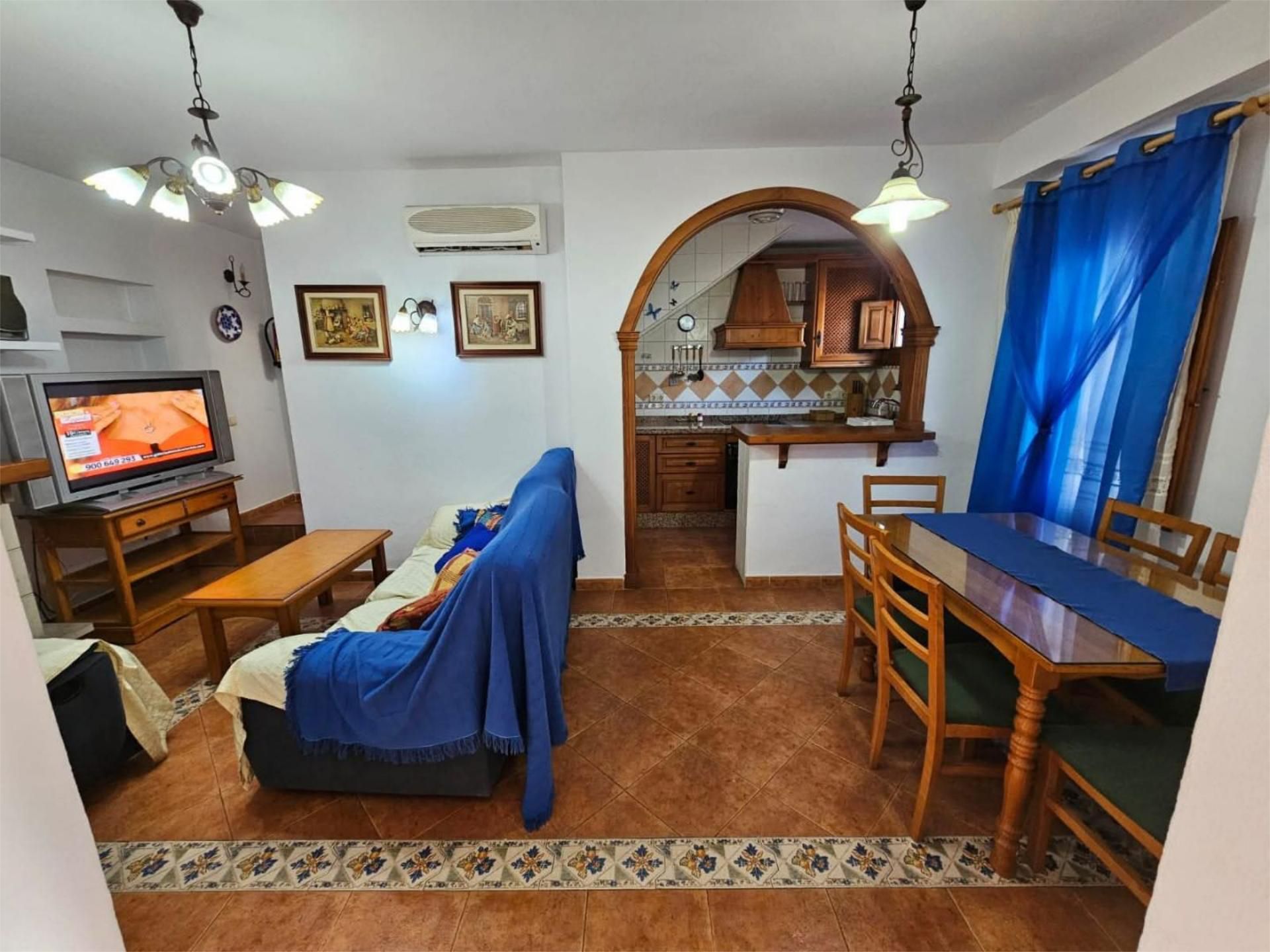 Living room of Flat for sale in Guaro  with Air Conditioner, Heating and Furnished