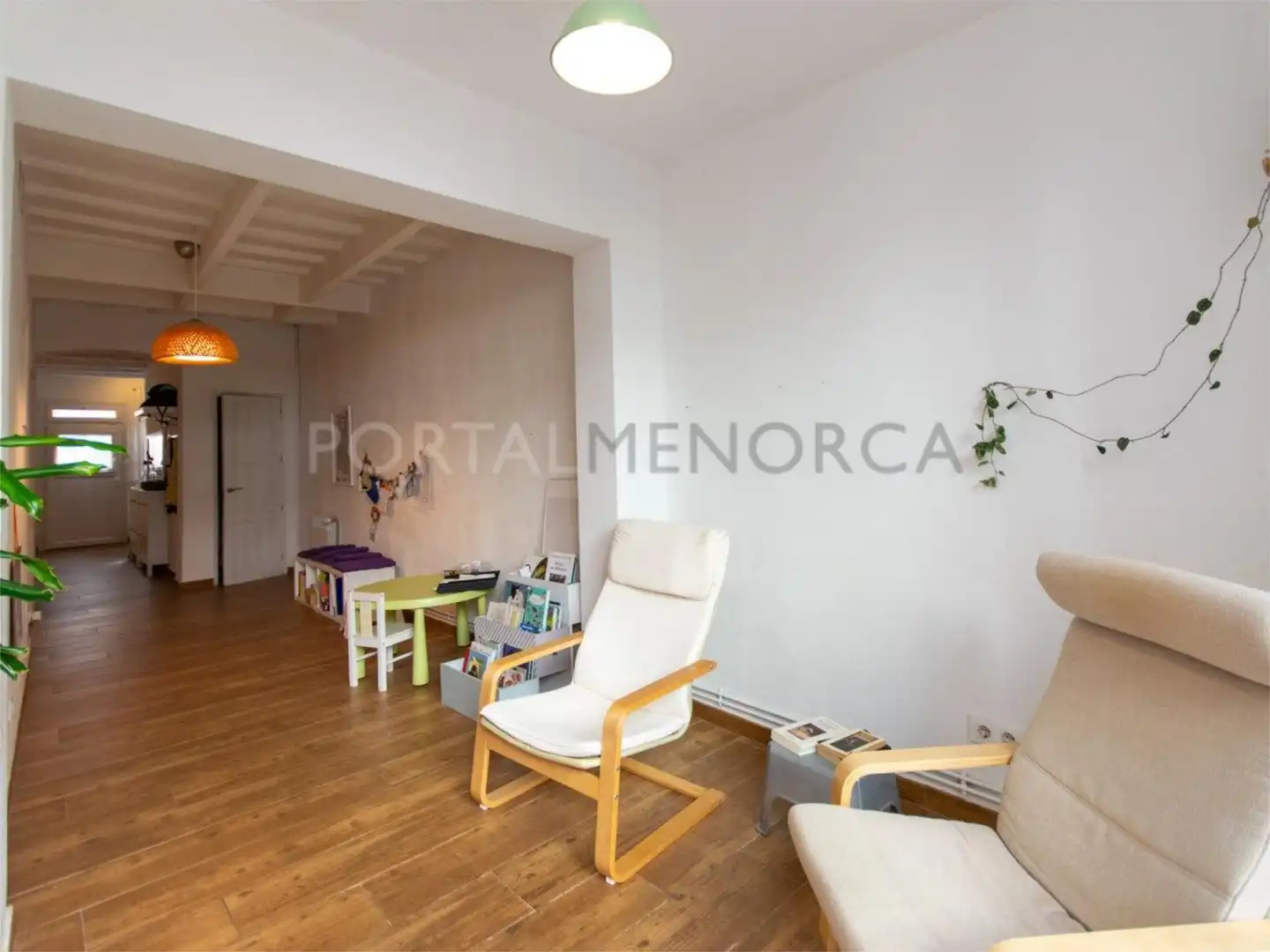 Wohnung zum Verkauf in Sa Rovellada de Dalt, 123, Maó ciutat Wohnzimmer von Wohnung zum Verkauf in Maó - Mahón mit Klimaanlage