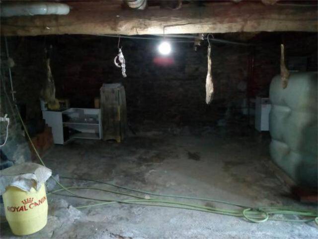 Casa adosada en Venta en Benuza