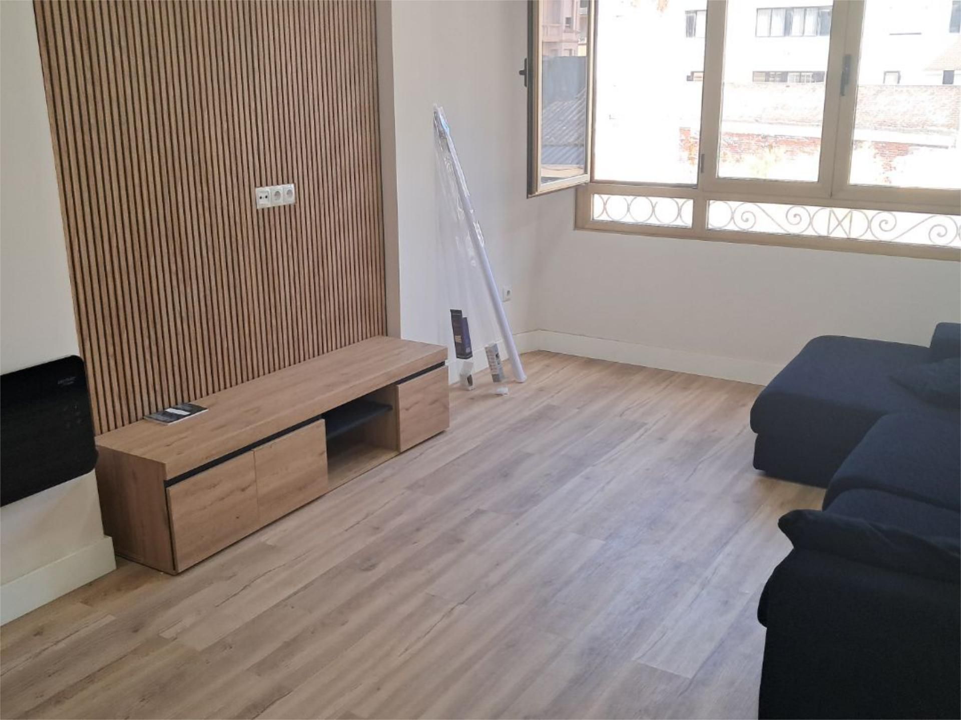 Dormitori de Pis de lloguer en Ponferrada amb Calefacció, Parquet i Traster