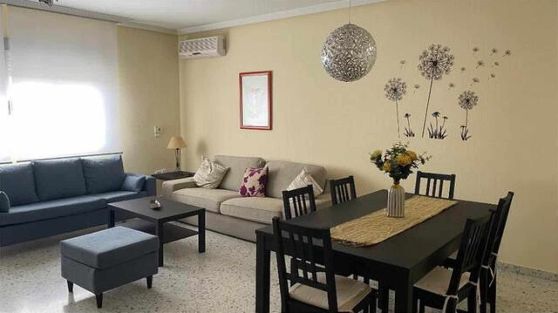 Sala d'estar de Pis de lloguer en Mérida amb Calefacció, Terrassa i Traster