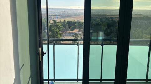 Photo 3 of Flat to rent in Avenida del Puente Cultural, 5, Dehesa Vieja - Puente Cultural, San Sebastián de los Reyes