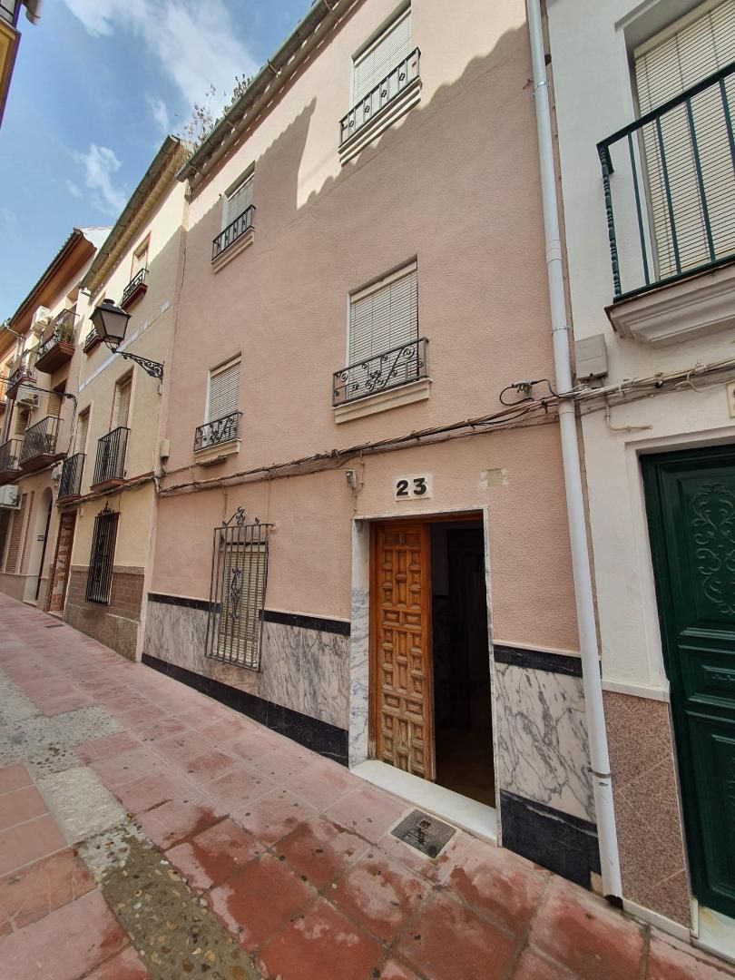 Exterior view of House or chalet for sale in Lucena