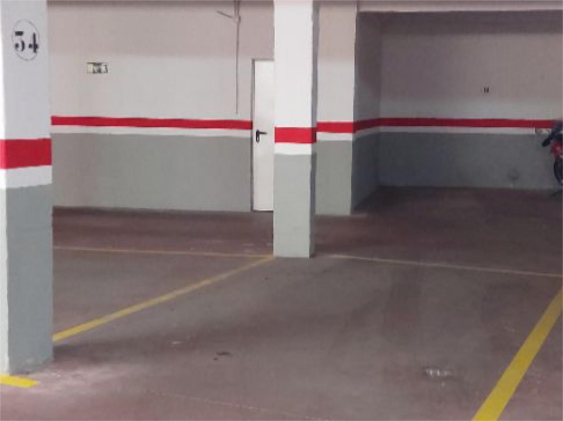 Aparcament de Garatge de lloguer en Ávila Capital