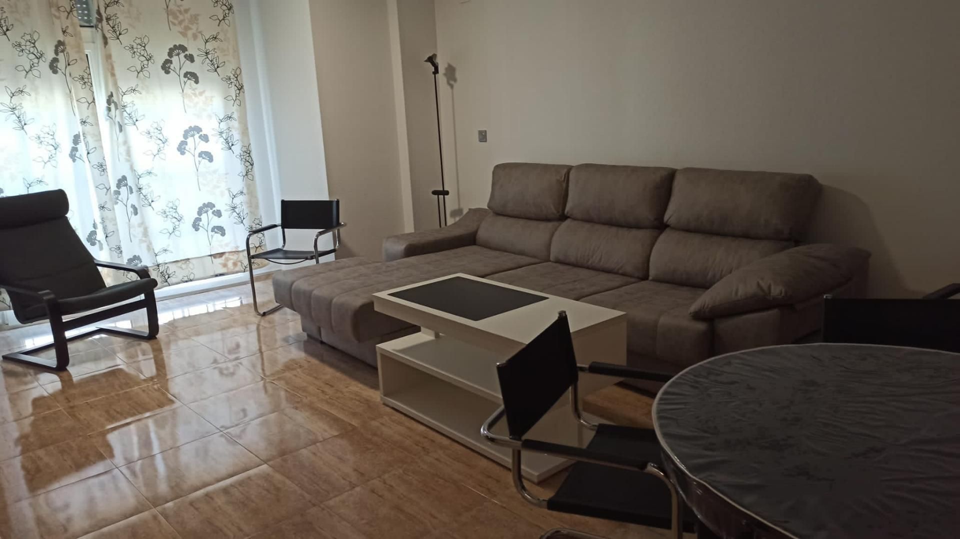 Living room of Flat to rent in Cieza  with Air Conditioner, Storage room and Furnished