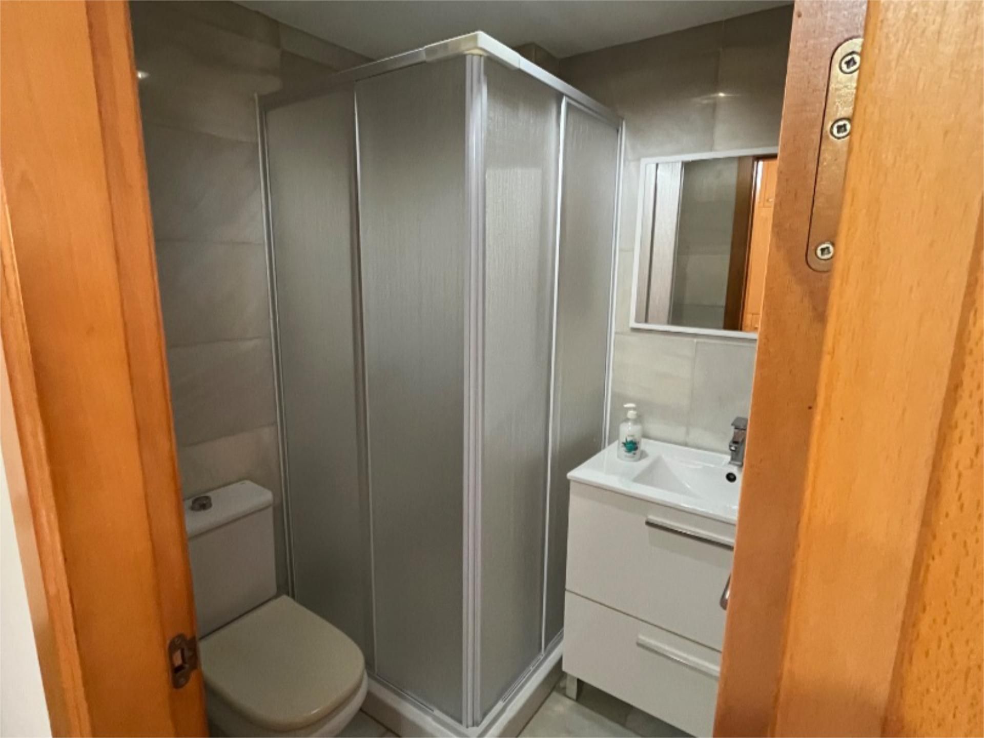 Bathroom of Flat for sale in Roquetas de Mar  with Air Conditioner, Heating and Parquet flooring