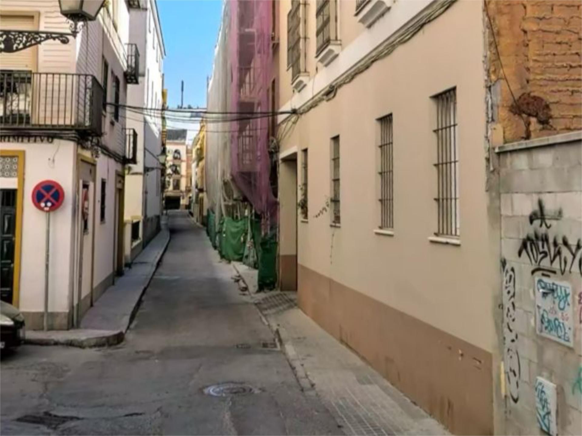 Vista exterior de Garatge de lloguer en  Sevilla Capital