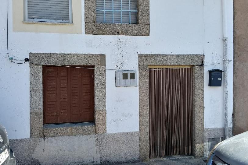 Casa adosada en venda a Barrio del Santo, 8, Villavieja de Yeltes, Salamanca - imatge 1 Foto 1 de Casa adosada en venda a Barrio del Santo, 8, Villavieja de Yeltes, Salamanca