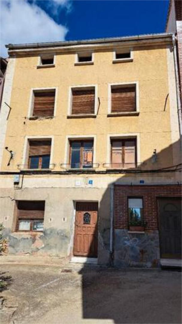 Vista exterior de Casa o xalet en venda en Cerezo de Río Tirón
