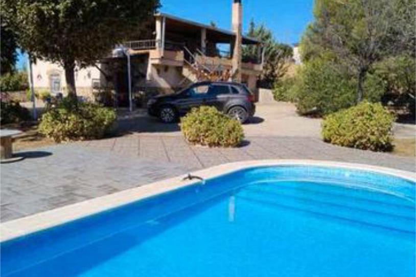 Foto 1 de Casa adosada en venda a Hinojosas de Calatrava, Ciudad Real