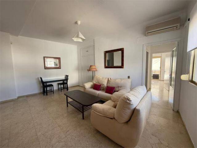 Piso en Alquiler en Alfalfa - Santa Cruz