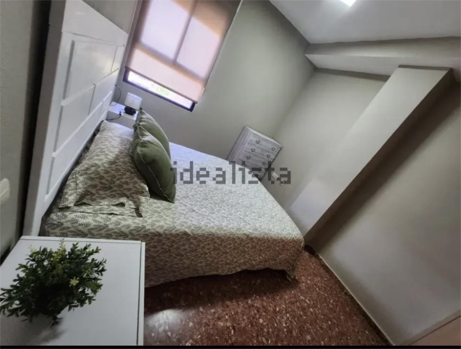 Bedroom of Flat to rent in  Valencia Capital  with Private garden, Swimming Pool and Furnished