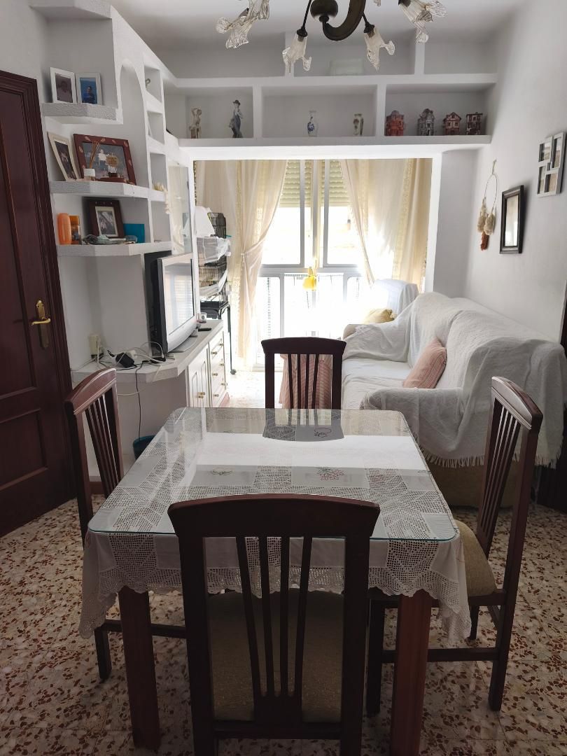 Flat to share in Calle Pintor Viniegra, 2, Astilleros - La Paz  - Loreto - El Corte Inglés