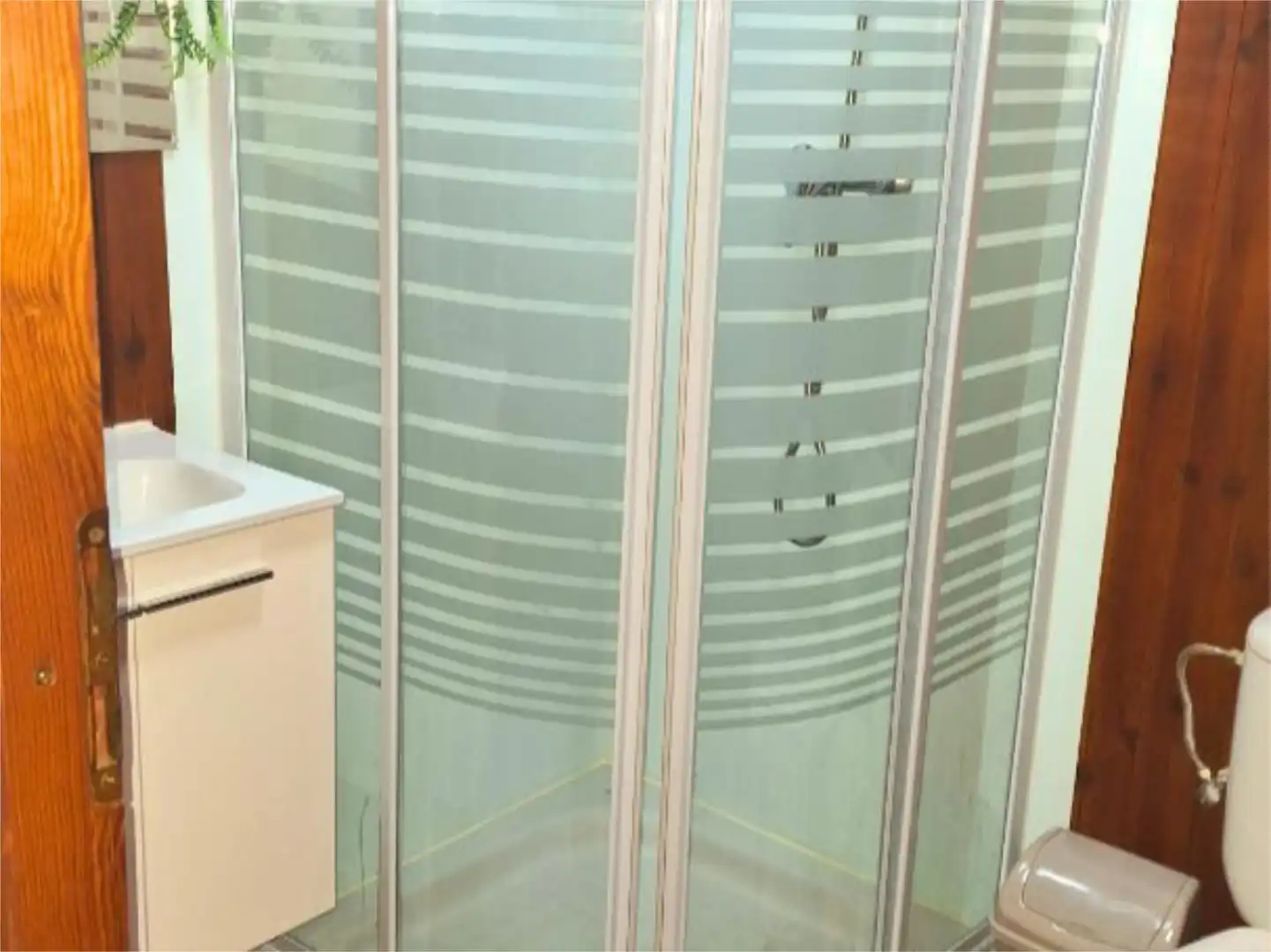 Baño de Finca rústica de alquiler en Vélez-Málaga con Aire acondicionado, Calefacción y Jardín privado