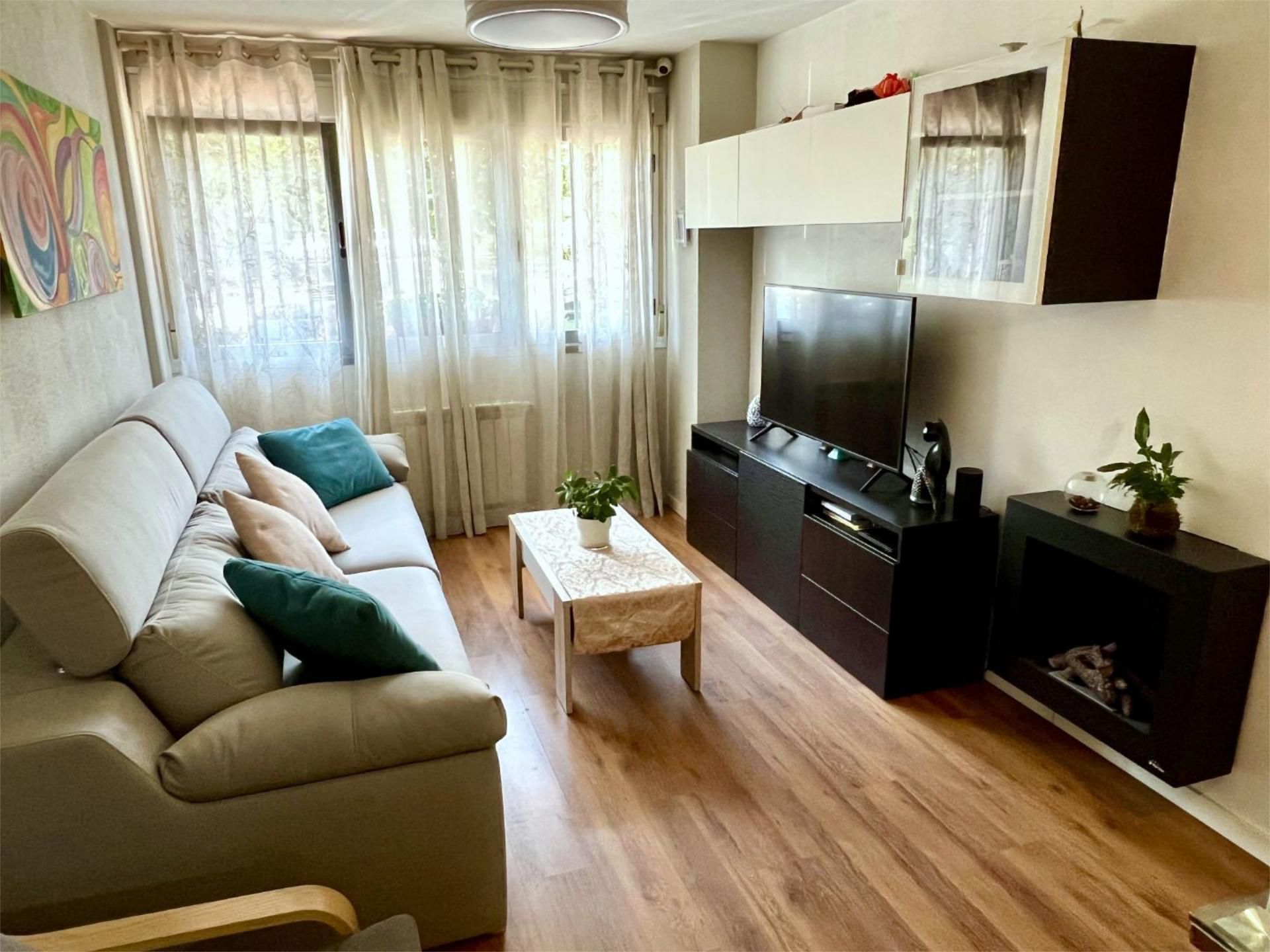 Living room of Flat for sale in Pozuelo de Alarcón  with Heating, Parquet flooring and Storage room
