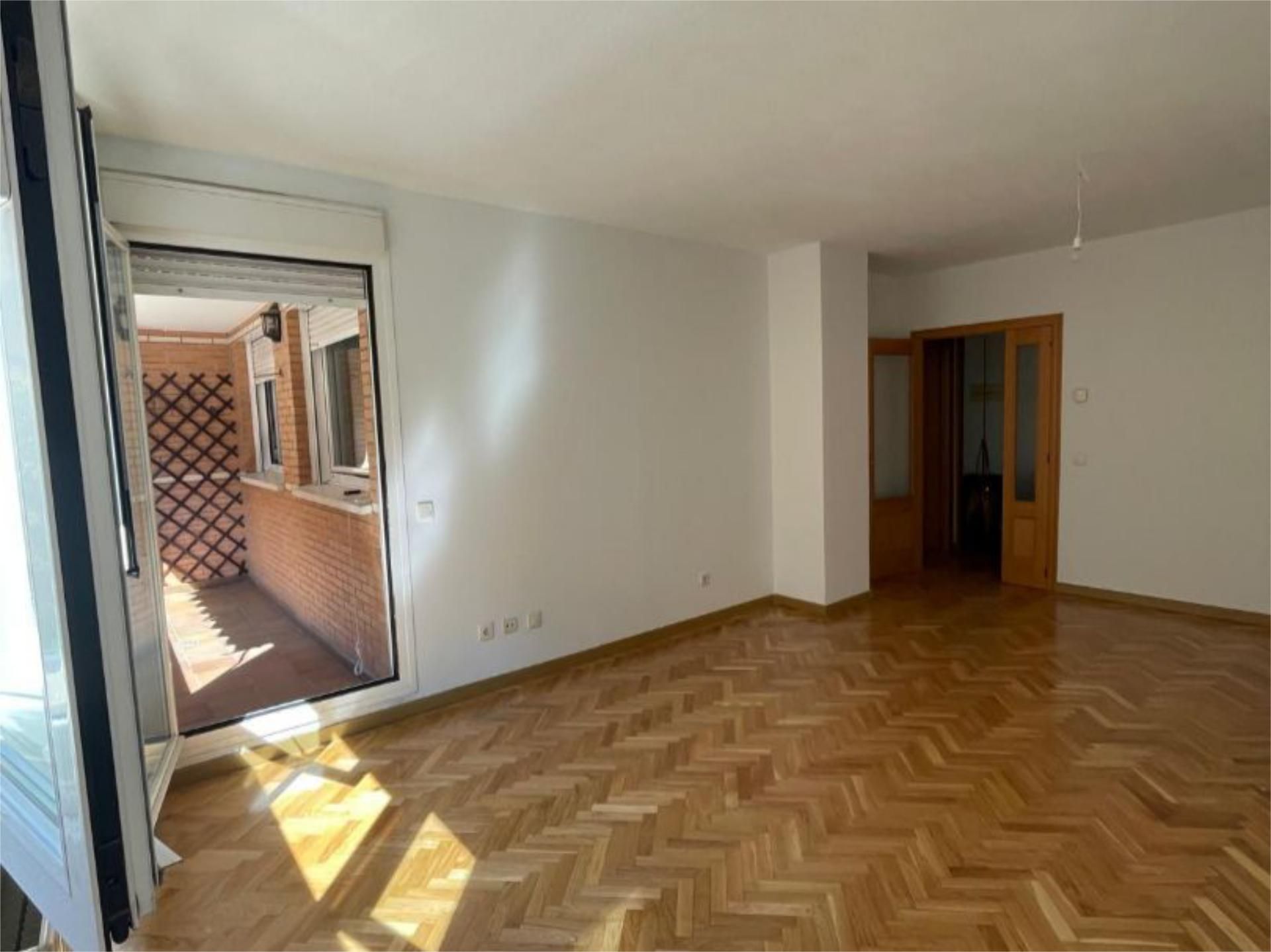 Sala d'estar de Pis de lloguer en Torrejón de Ardoz amb Aire condicionat, Calefacció i Parquet