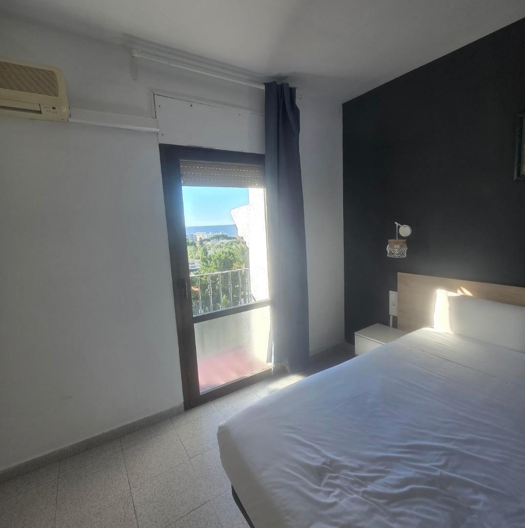 Bedroom of Loft to share in Altafulla  with Air Conditioner, Heating and Terrace