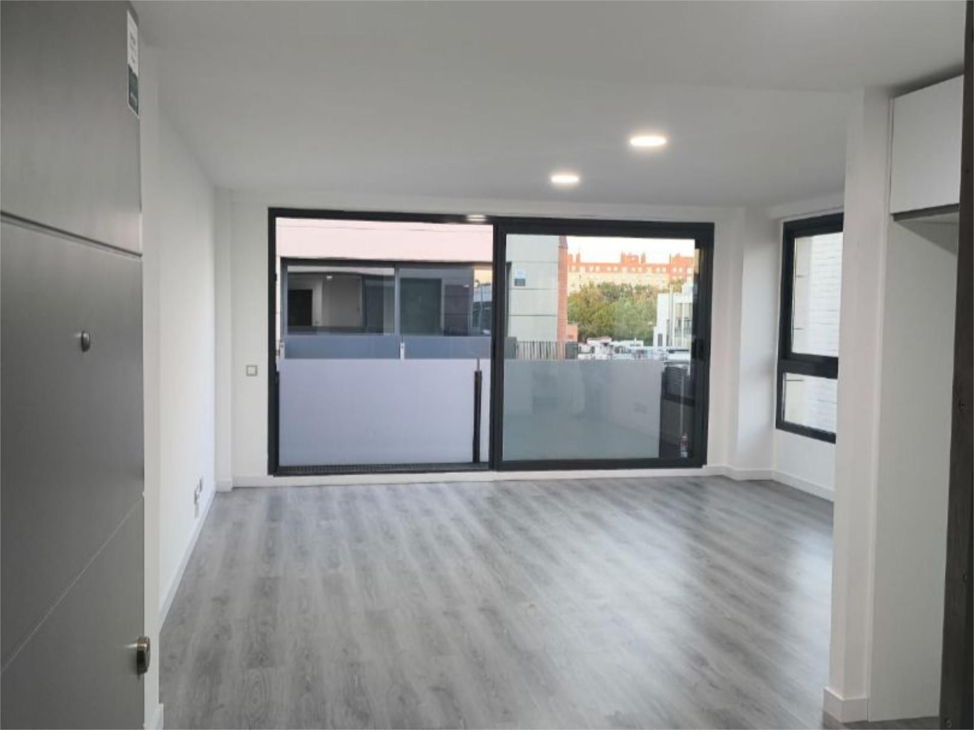 Wohnung miete in Alcorcón mit Klimaanlage und Terrasse