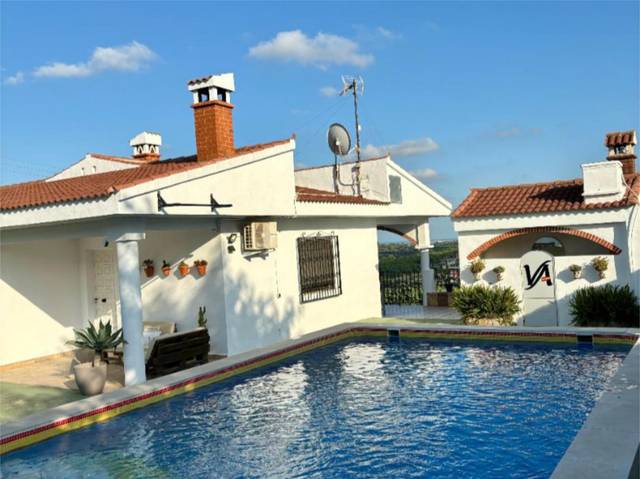 Casa-chalet en Venta en Urbanització Pedrissetes, 172 en Onda