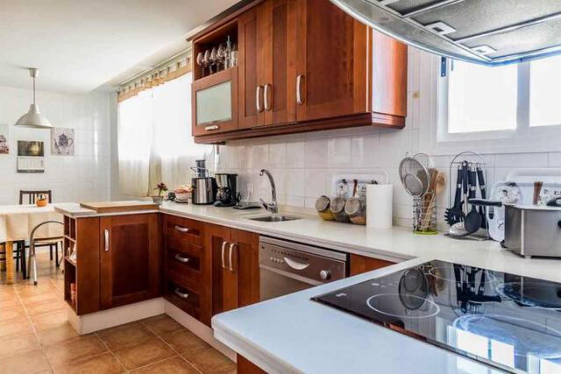 Kitchen of Single-family semi-detached for sale in Cáceres Capital  with Terrace