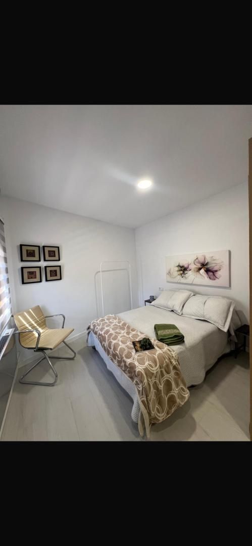 Dormitori de Loft de lloguer en  Albacete Capital amb Calefacció i Moblat