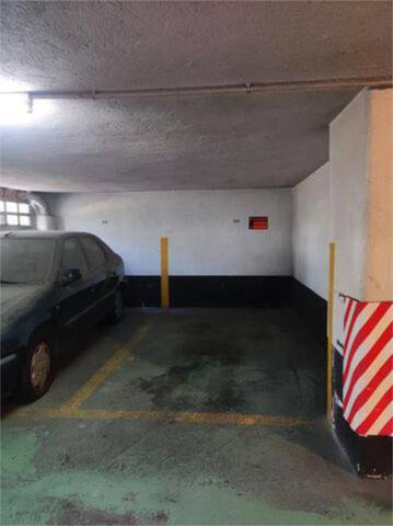 Garaje en Alquiler en Paradai