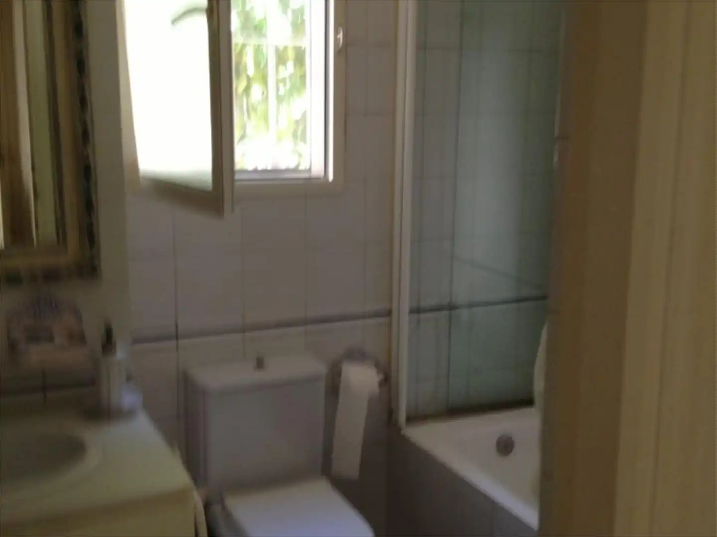 Flat for sale in Pedregalejo - Morlaco Bathroom of Flat for sale in Málaga with Air Conditioner, Heating and Terrace
