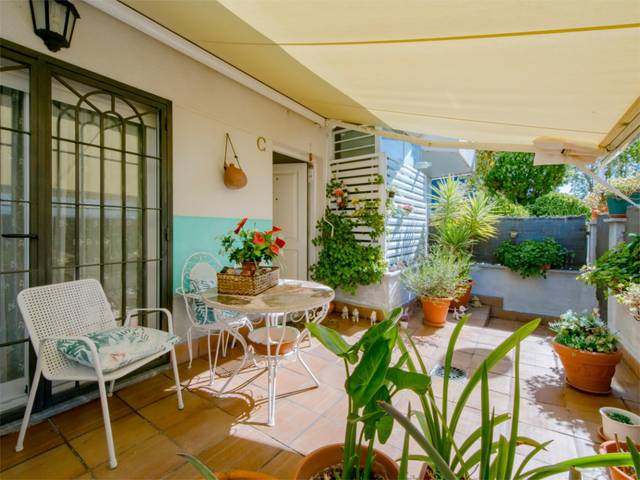 Piso en Venta en Avenida de los Toreros, 2 en Sevilla la Nueva