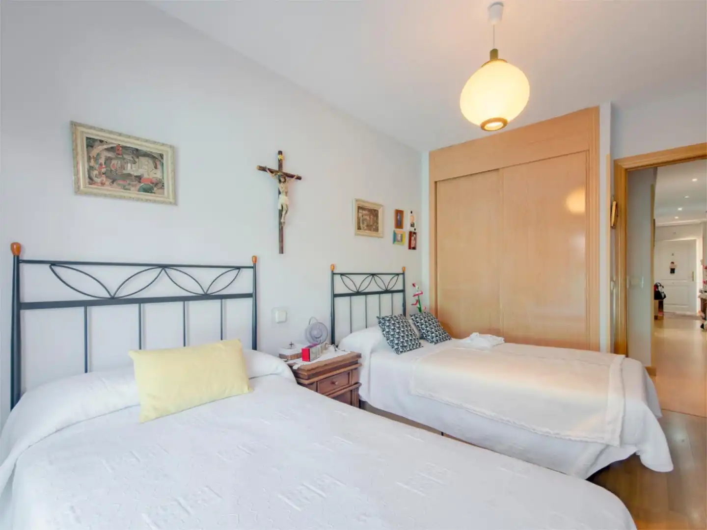 Piso en venta en Avenida de Los Toreros, 2, Sevilla la Nueva Habitación de Piso en venta en Sevilla la Nueva con Aire acondicionado y Piscina