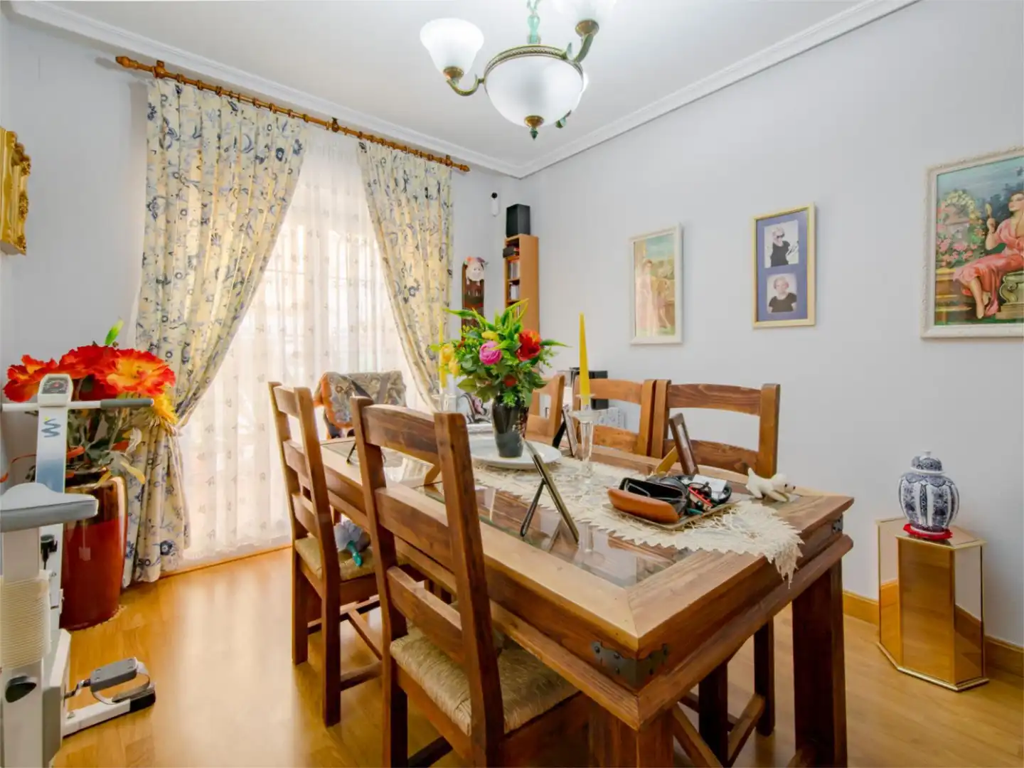Piso en venta en Avenida de Los Toreros, 2, Sevilla la Nueva Comedor de Piso en venta en Sevilla la Nueva con Aire acondicionado y Piscina