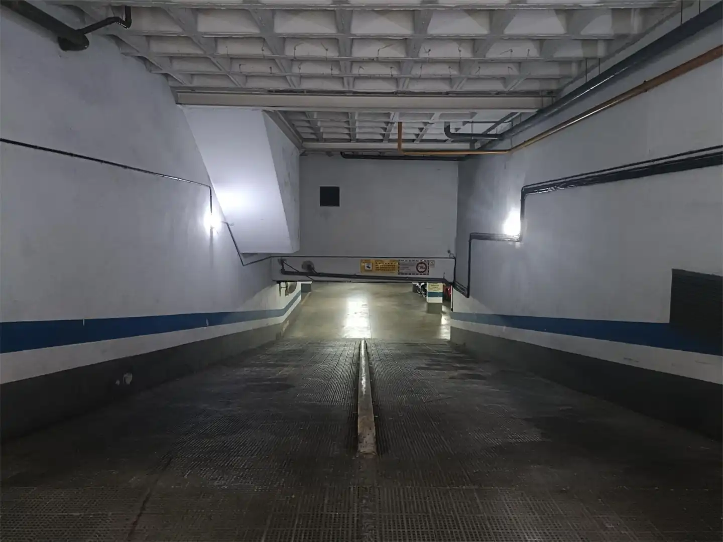 Garage for rent in Calle Beatriz de Suabia, 125, Ciudad Jardín Garage for rent in Sevilla