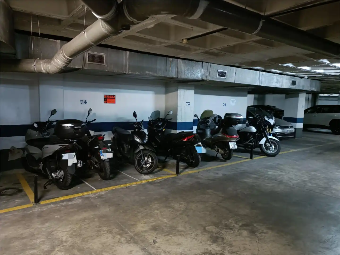 Garage for rent in Calle Beatriz de Suabia, 125, Ciudad Jardín Parking of Garage for rent in Sevilla