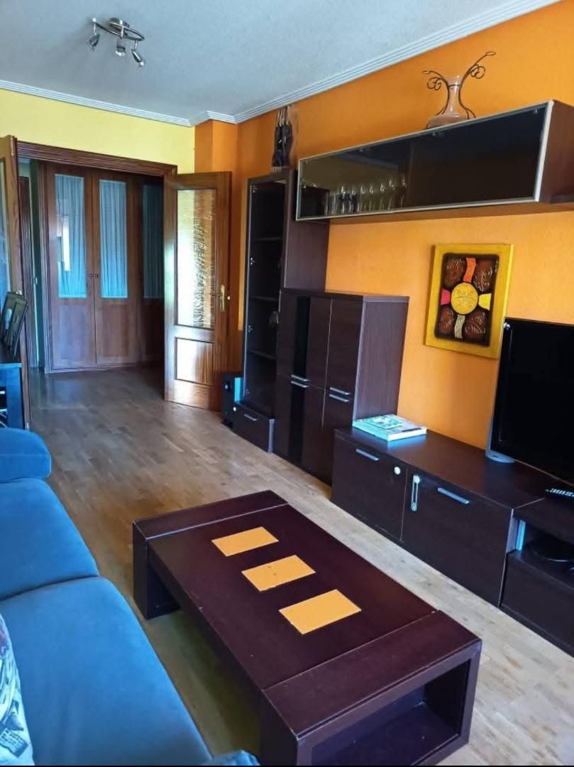 Living room of Flat for sale in León Capital   with Terrace and Balcony