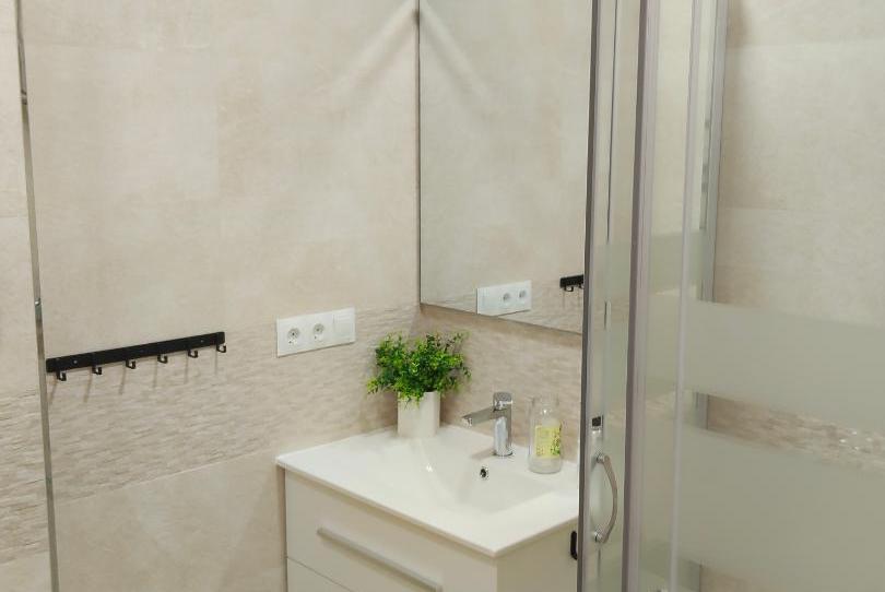 Flat to share in Calle Manuel Altolaguirre, 1, Girón - Las Delicias, Málaga - image 1 Photo 1 of Flat to share in Calle Manuel Altolaguirre, 1, Girón - Las Delicias, Málaga