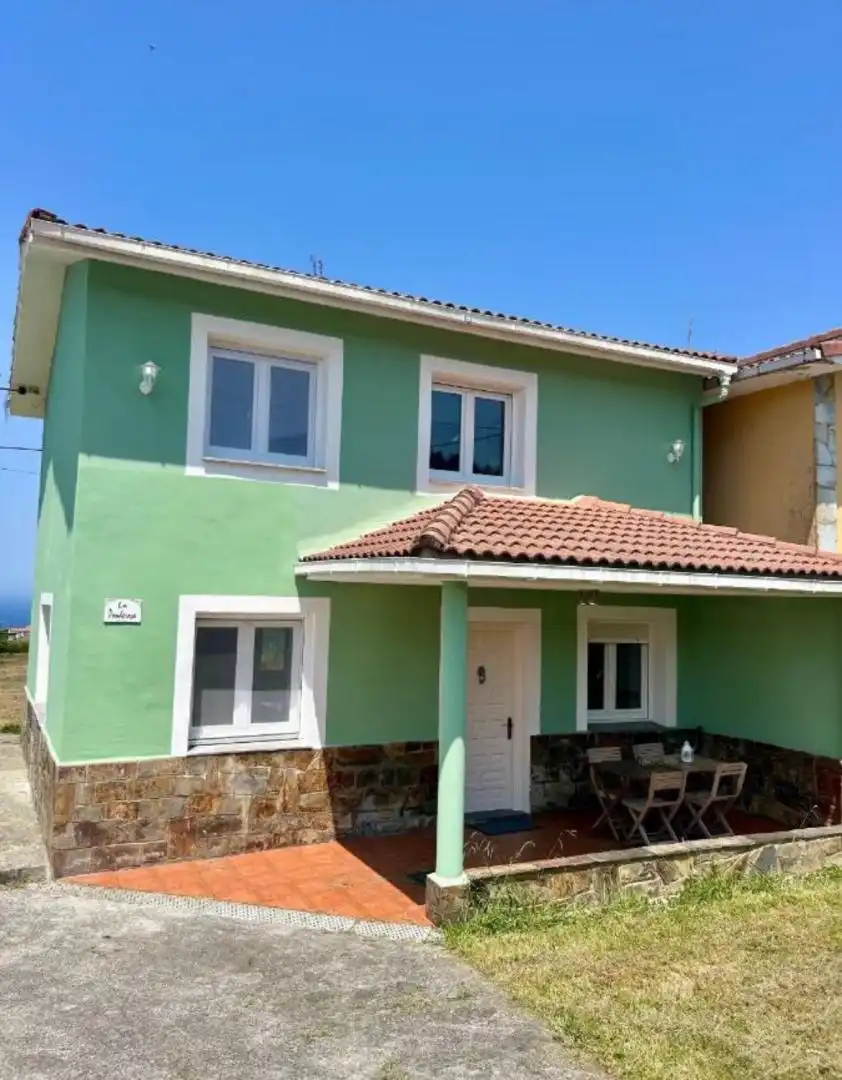 Vista exterior de Finca rústica de alquiler en Cudillero con Calefacción, Jardín privado y Terraza