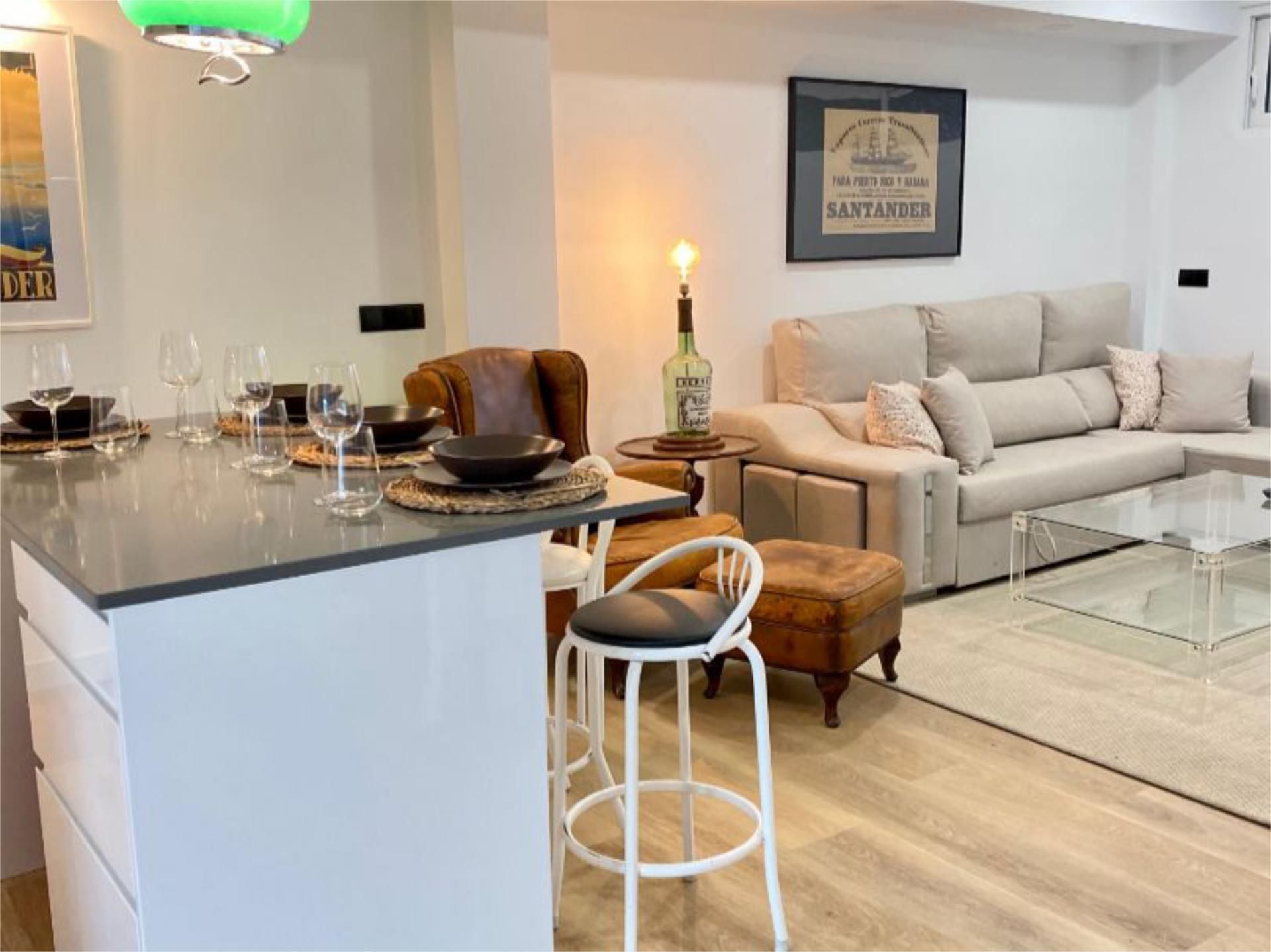 Sala d'estar de Apartament de lloguer en Santander