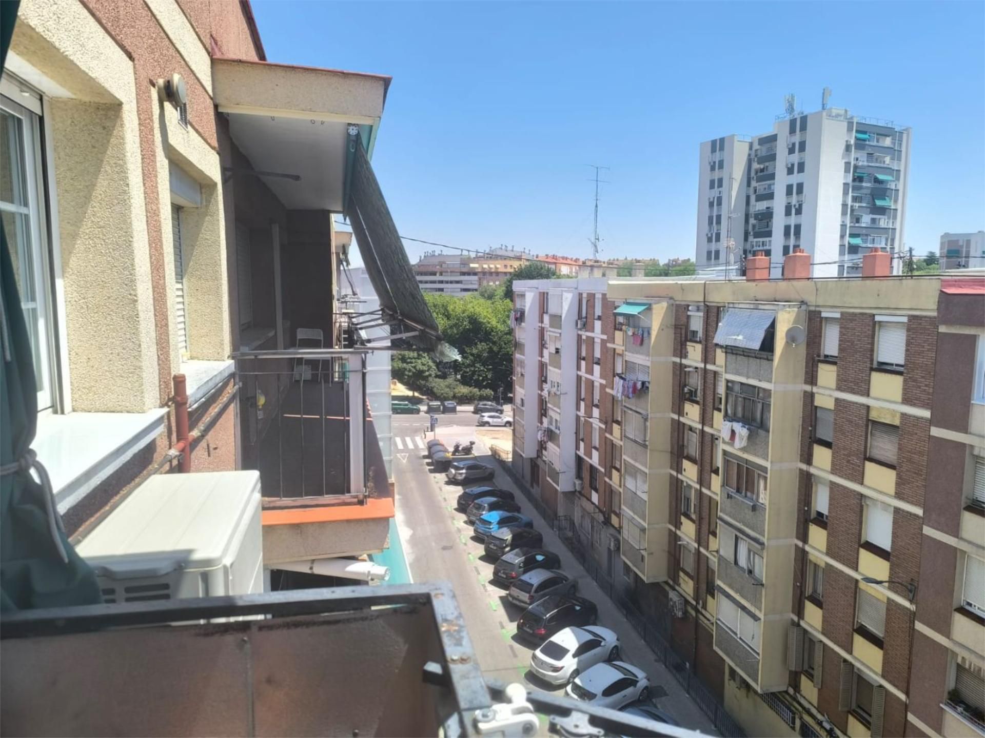 Exterior view of Flat for sale in  Madrid Capital  with Air Conditioner and Balcony