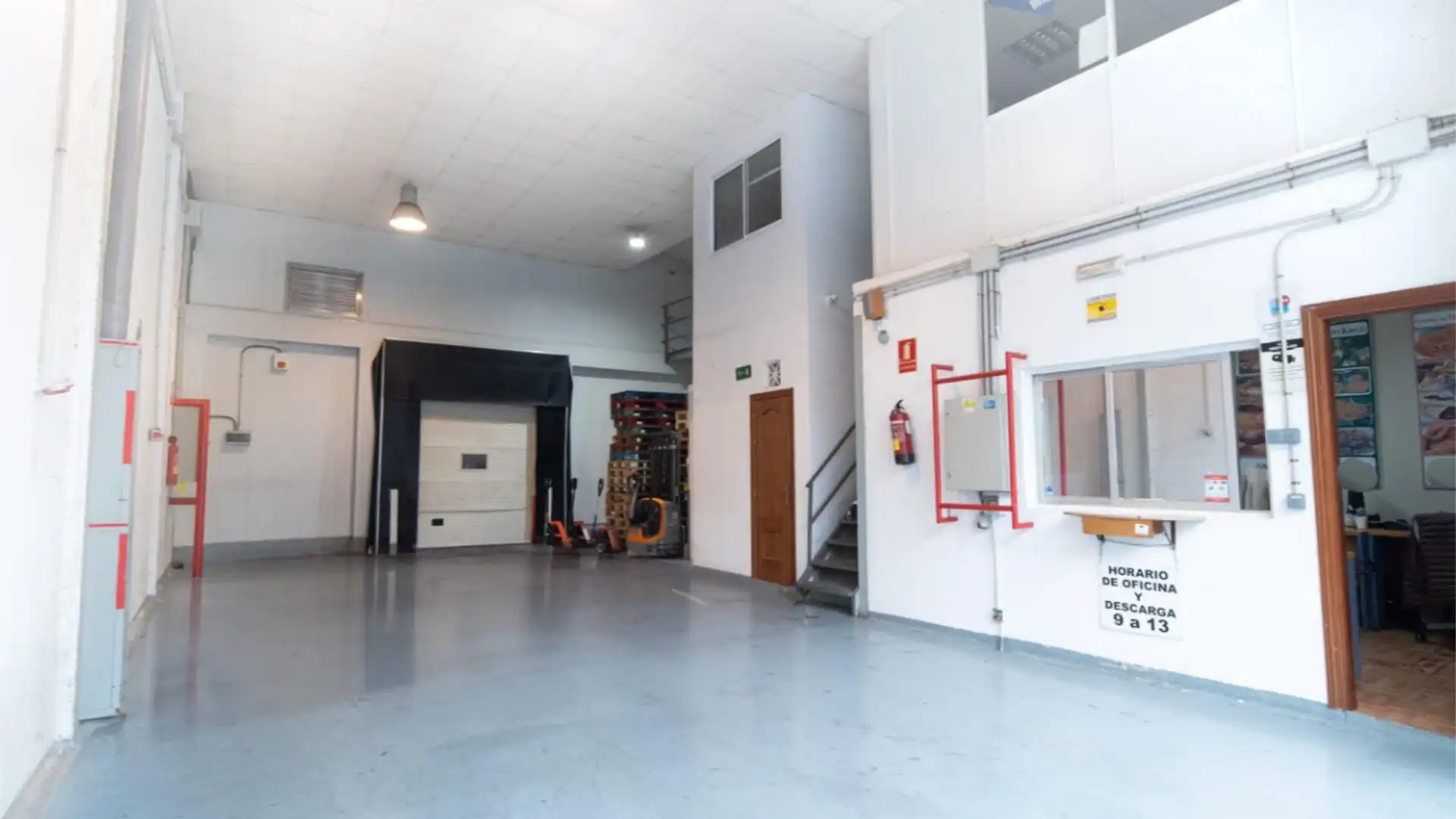 Nave industrial en venta en Calle Esteban Salazar Chapela, 109, Churriana - El Pizarrillo - La Noria-Guadalsol Nave industrial en venta en Málaga Capital con Aire acondicionado, Calefacción y Amueblado