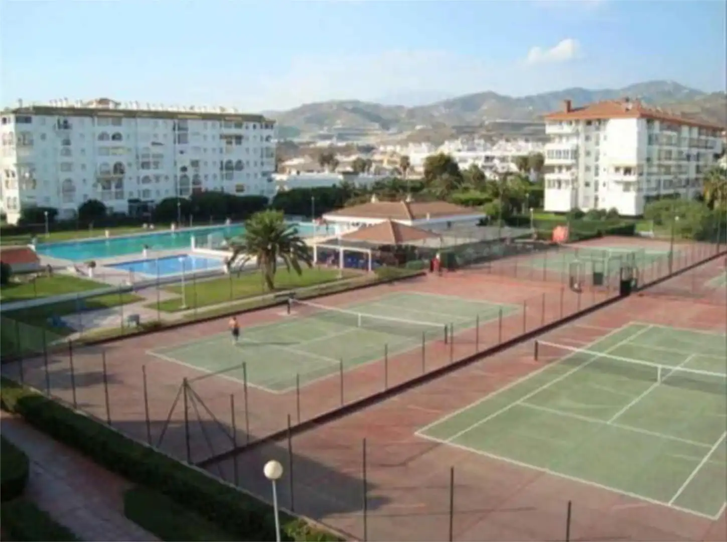 Wohnung zum Verkauf in Laguna Beach Außenansicht von Wohnung zum Verkauf in Torrox